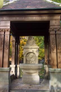 Memorial Fountain with Clifton hand and dagger crest